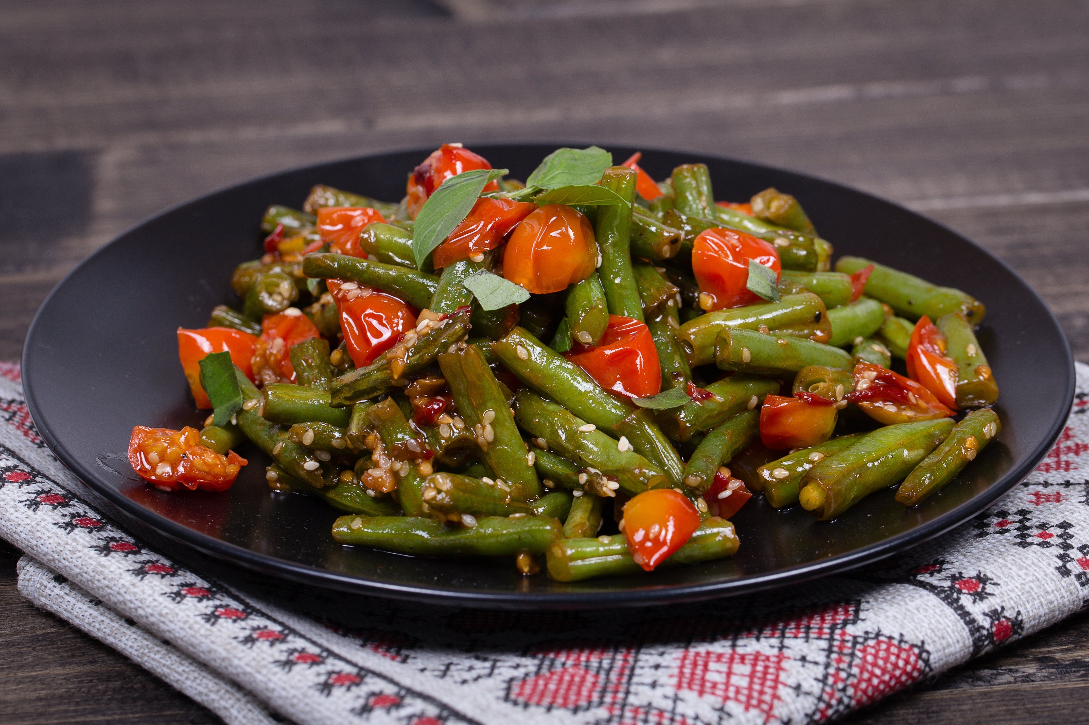 Italian Green Beans with Olive-Tomato Dressing – Oh Olive