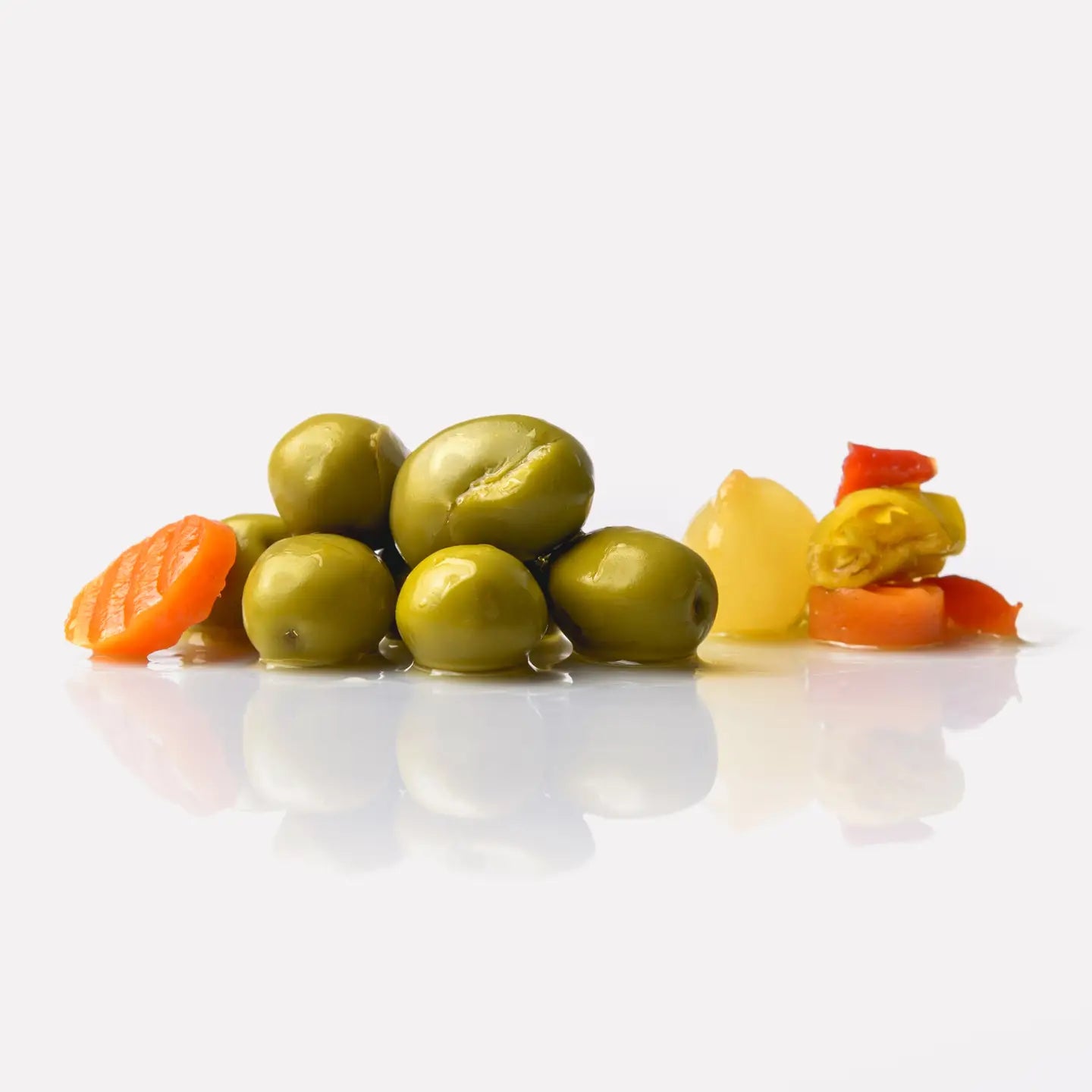 Triana Seasoned Gazpacha Olives