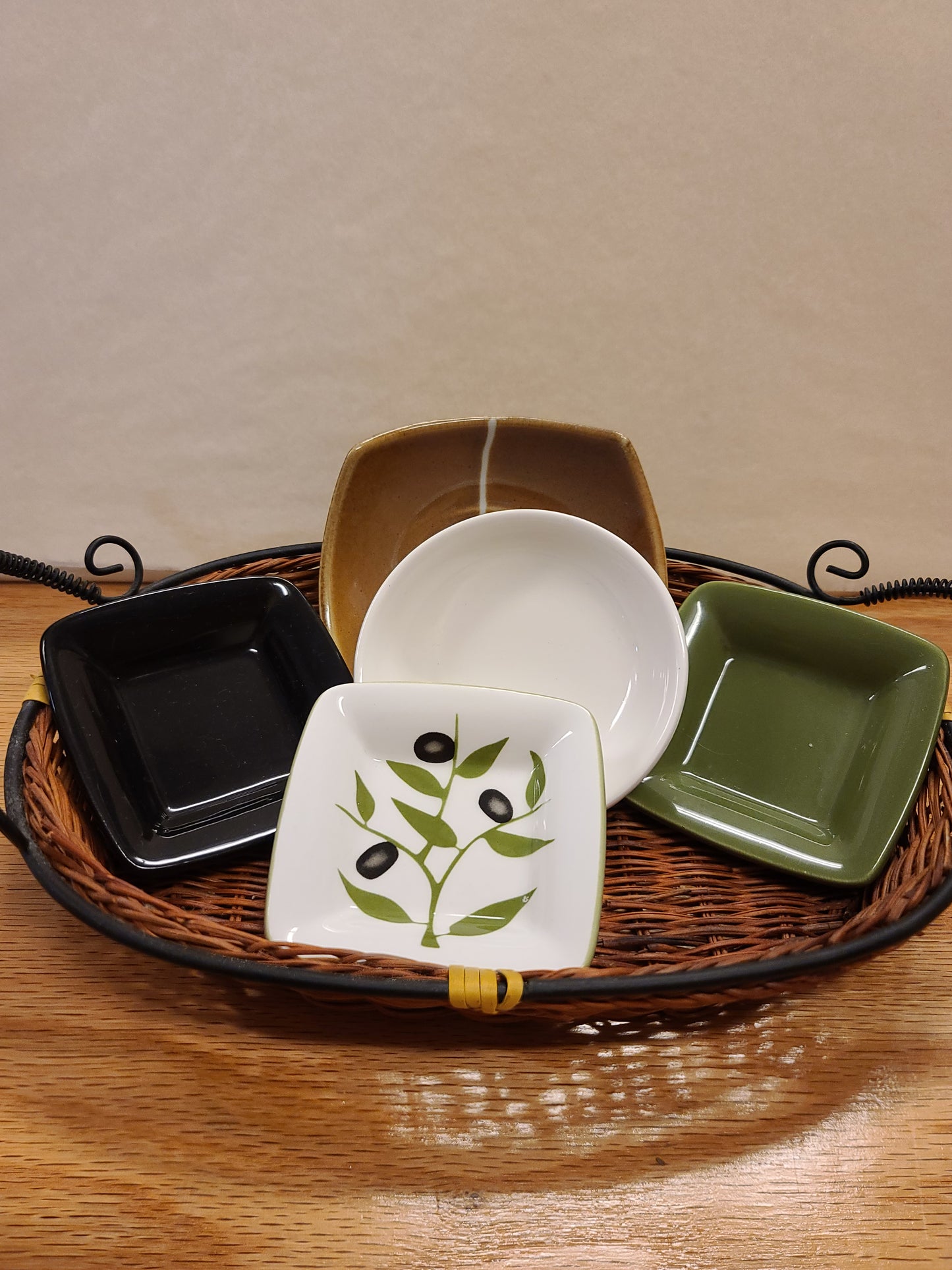 Ceramic Dipping Dishes (assorted)